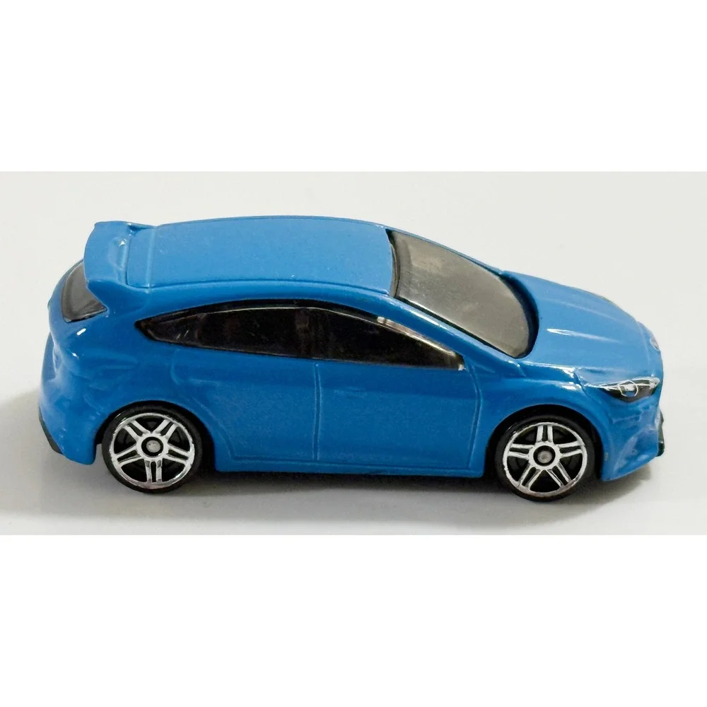 Hot Wheels Ford Focus RS Kids 1:64 Blue Die-Cast Toy Car 2016 DHP07